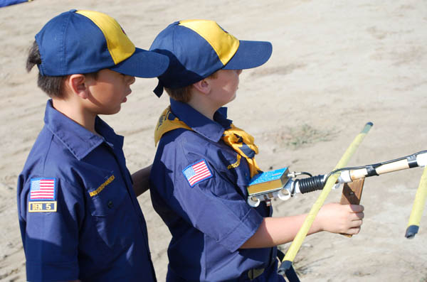 Cub Scouts doing ARDF